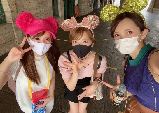 抢C位、深田咏美合照对象大有学问