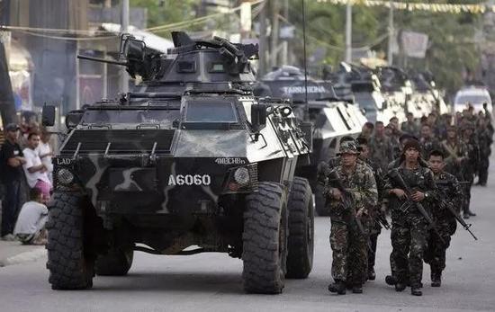 中国为何连续向菲律宾援助先进武器
