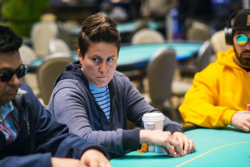 WPT百家塔扑克公开赛：24强诞生，Vanessa Selbst稳居上游