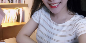 長榮超優質「美乳空姐」！水藍比基尼好殺，辣到要噴鼻血了！