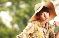 重生和皇上在一起 男同桌把舌头伸进我下面