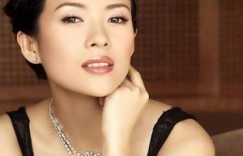 女帝怀孕腹痛 下面就一条缝进不去