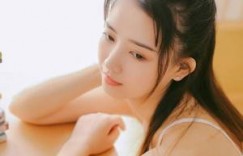 黑人外翻吐出白浊 她承受不了他的粗暴