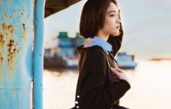 吻着吻着手滑进了衣服里 铃口被细簪堵着