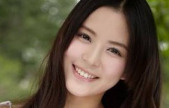 岳你我的大宝贝 给他看张大点