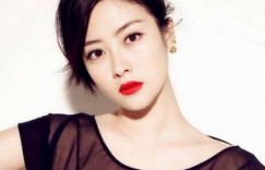 教室女装play 机关里的女人赵莹