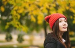 兽人巨大带着倒钩刺好大 下课轮流玩