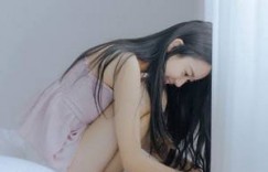 死对头的信息素炒甜 四根贯穿np