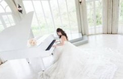 结婚第一晚怎么搞 轻轻咬住花蒂小说