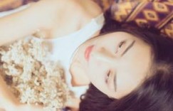 美红孙敏软卧列车 佩戴古玉能出国吗