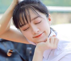 巨肉np车站 公主和她的两个师傅