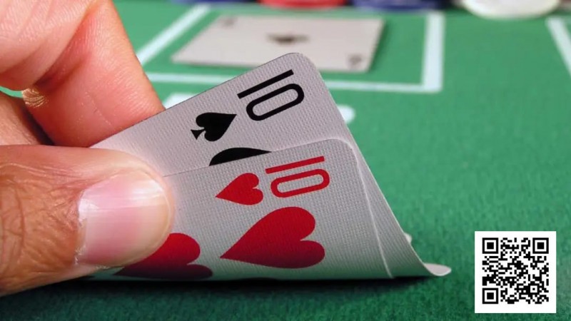 【EV扑克】拿着10-10面对三位松凶对手，你会在翻前全下吗？