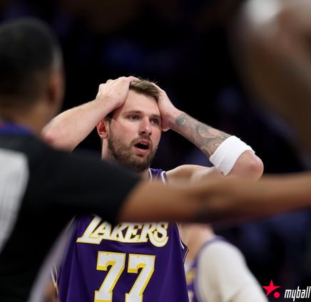 卢卡·东契奇第16次技犯!自动禁赛+损失26.4万美元,湖人遭重创,大发体育助力你的致富之路!